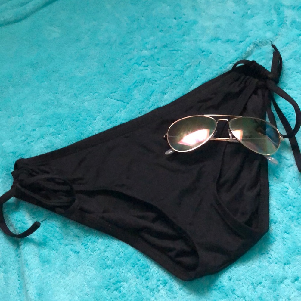 🛍FINAL SALE🛍 Mossimo Bikini Bottom